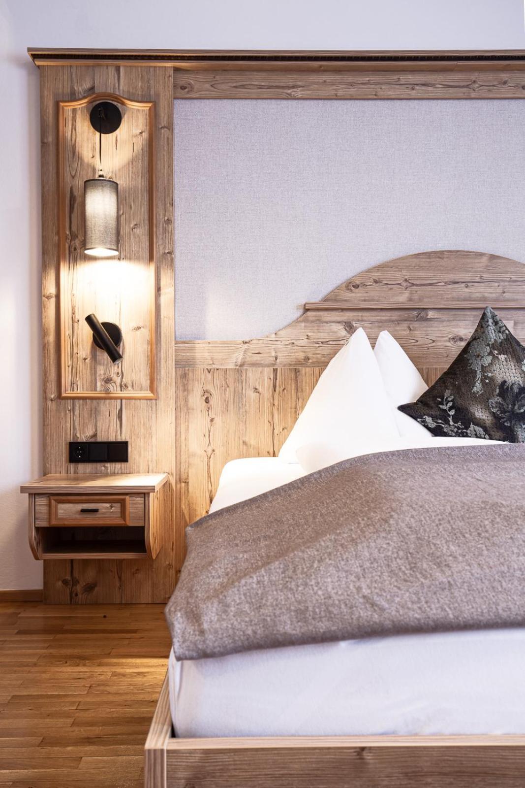 Landhotel Zellerhof 룬츠암제 외부 사진
