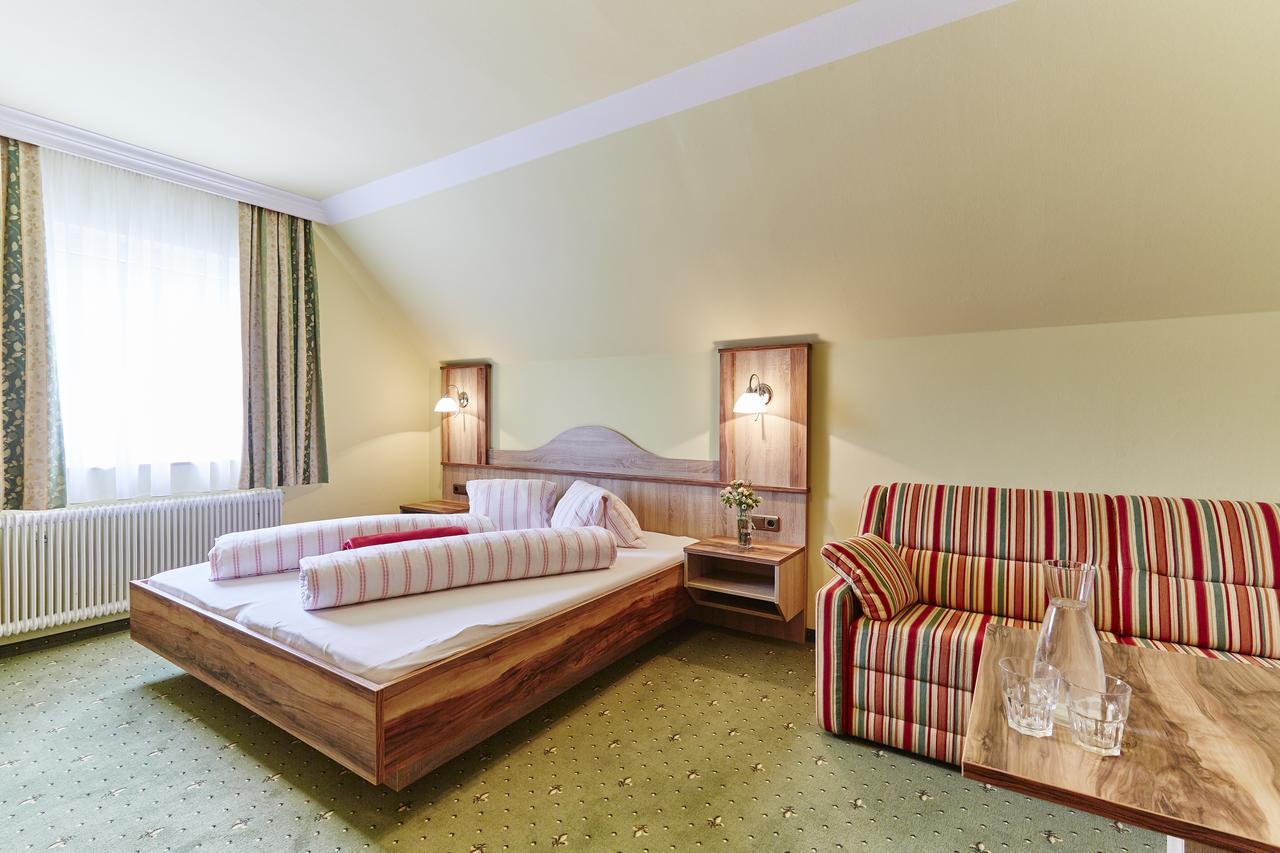 Landhotel Zellerhof 룬츠암제 외부 사진