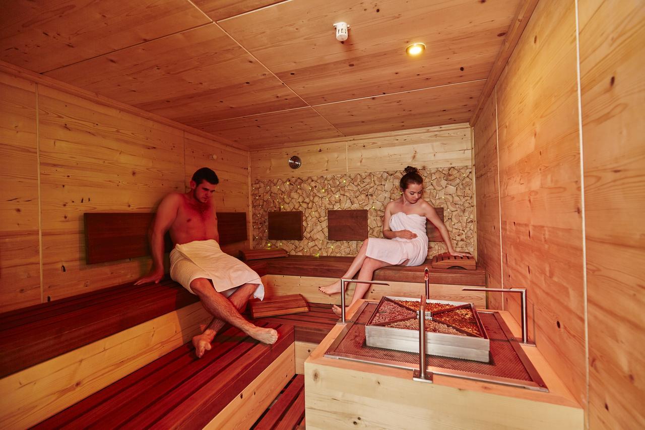 Landhotel Zellerhof 룬츠암제 외부 사진